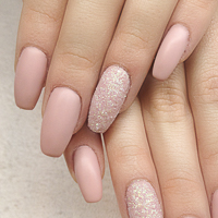 ongles roses